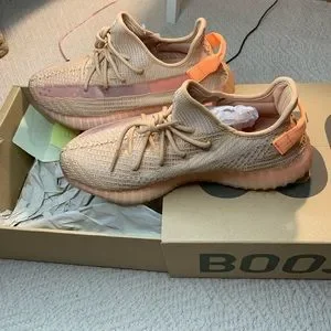 Yeezy | Shoes | Mens Adidas Yeezy Boost 35 V2 Size 1 Brand  display picture 1
